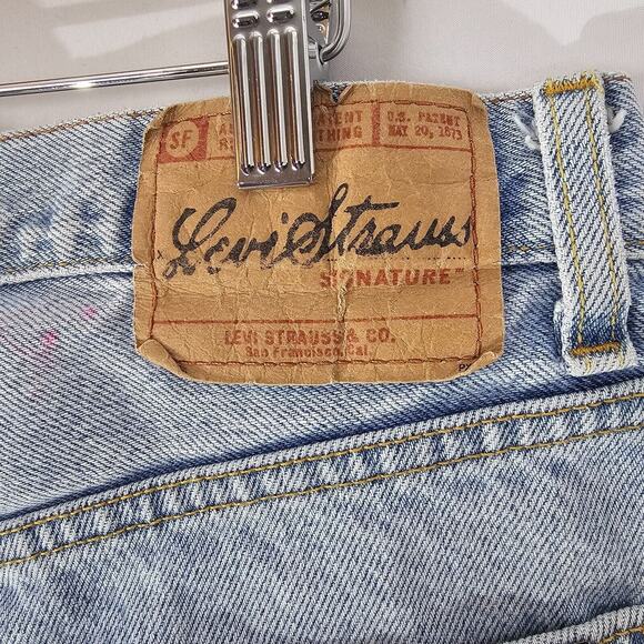 Vintage Signature Levi Strauss Relaxed Fit Denim Jeans Mens 34x32 Actual 32x30 - Picture 8 of 15